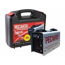 Инверторный сварочный аппарат РЕСАНТА САИ-220 в кейсе